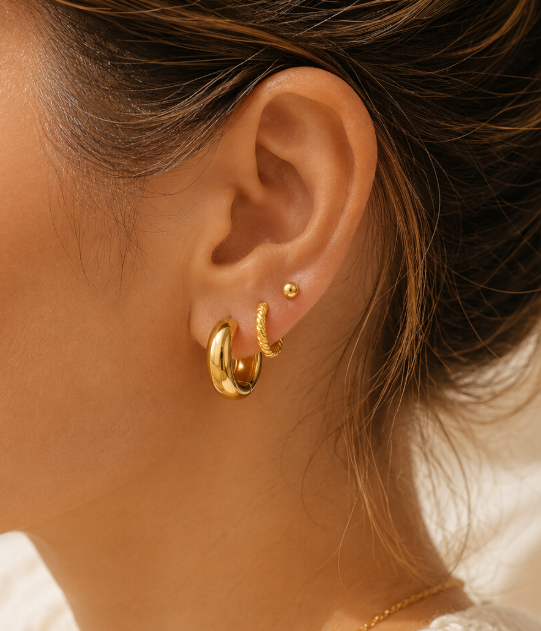 Evelyn Huggie Hoops
